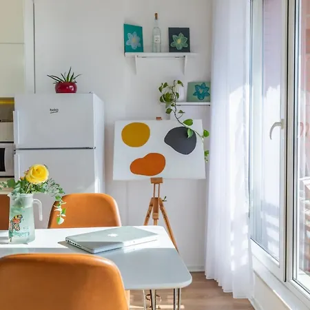 New Apartament 地拉那