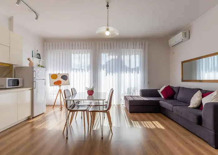 New Apartament Apartment *