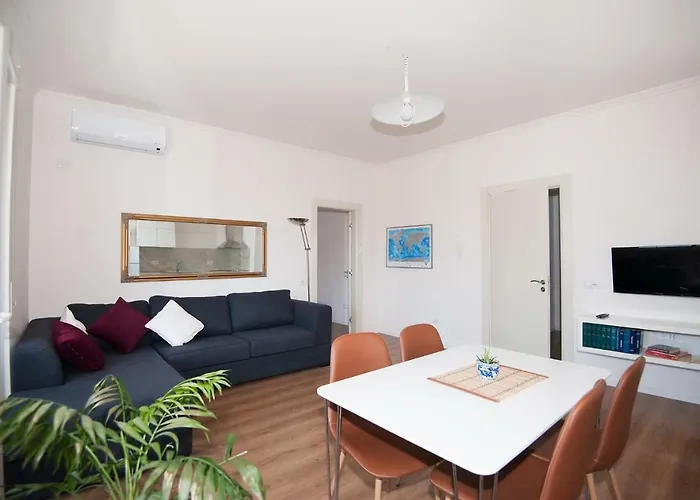 New Apartament Apartment Tirana