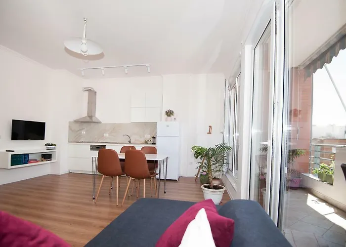 New Apartament Apartment Tirana