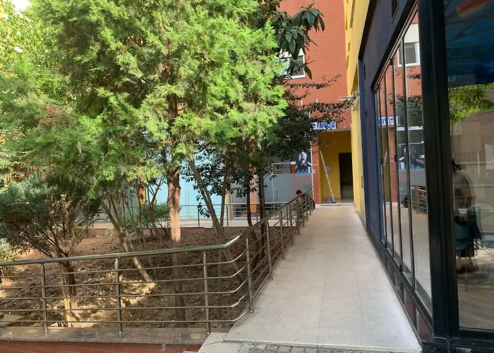 New Apartament טיראנה